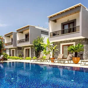 Maye Aparthotel